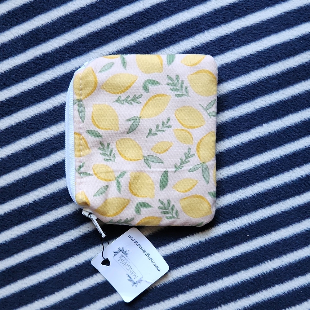 Mangham Lemon Print Pouch
